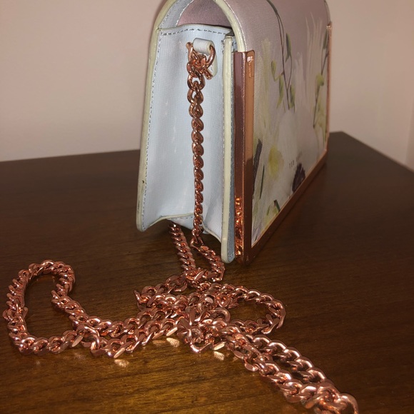 Ted Baker London Floral Crossbody - Picture 5 of 6